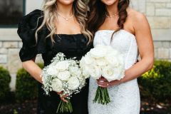 white-roses-bride-brmaid